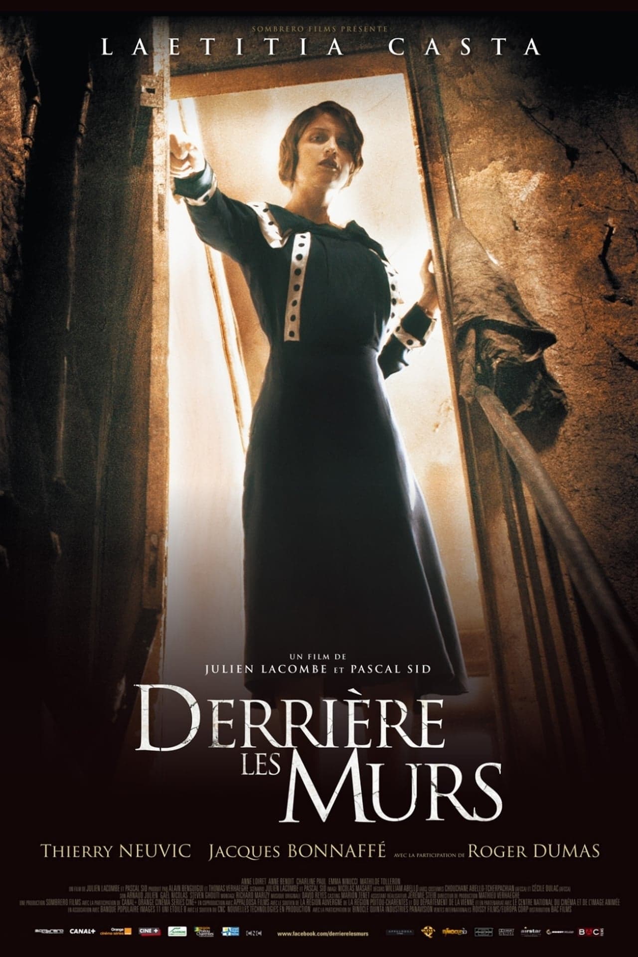 Película Derrière les murs