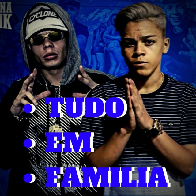 Canción Tudo em Familia