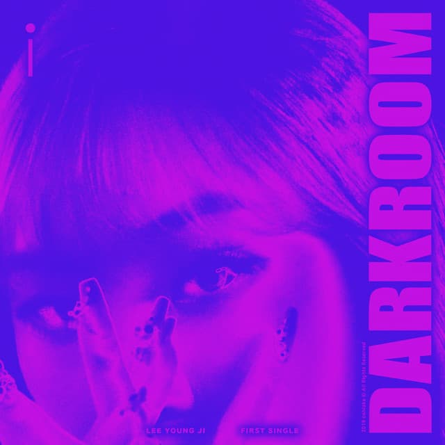 Canción Dark Room