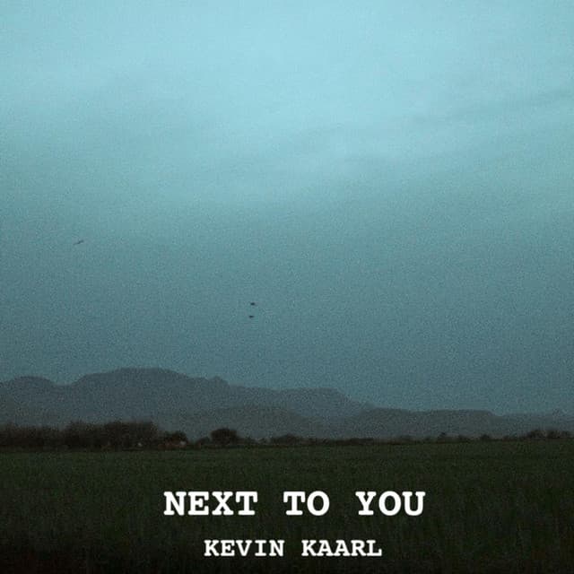 Canción Next to You