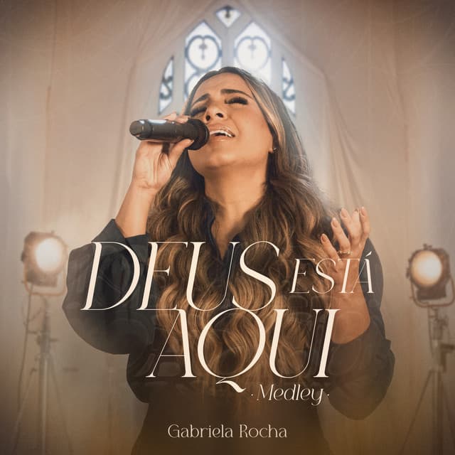 Canción Deus Está Aqui (Medley)