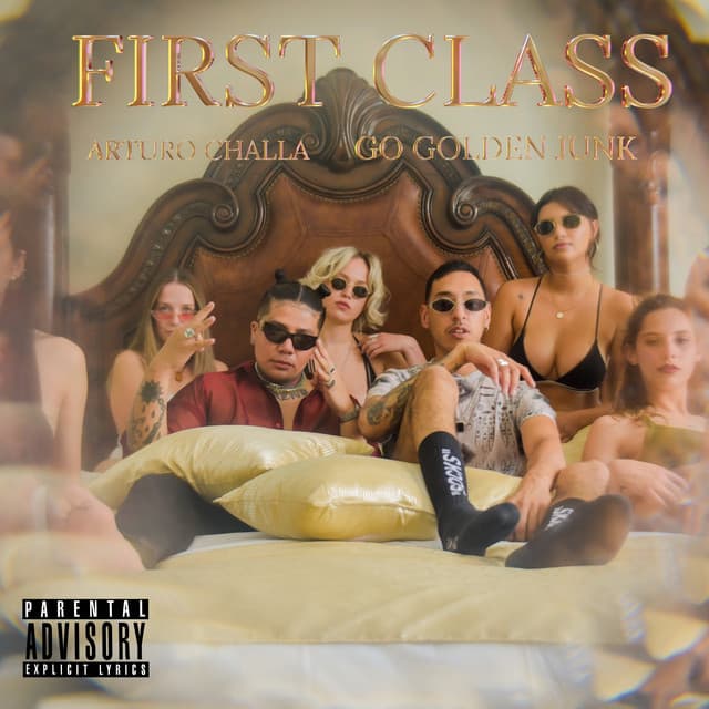 Canción First Class