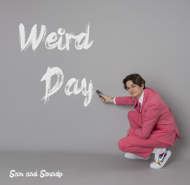 Canción Weird Day