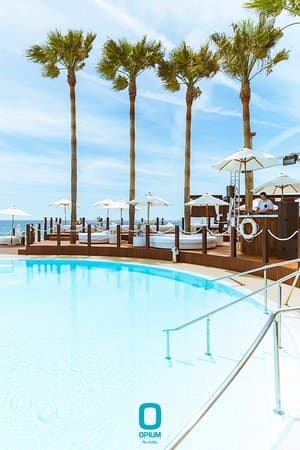 Lugar Opium Beach Club Marbella