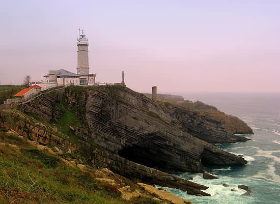 Lugar Faro Cabo Mayor