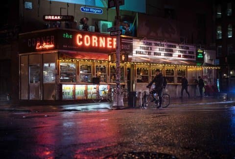 Lugar La Esquina - SoHo