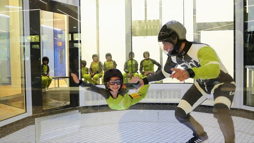 Fashion Tunel de Viento en Madrid | WINDOBONA Indoor Skydiving