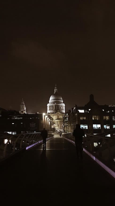 Lugar Catedral de Saint Paul