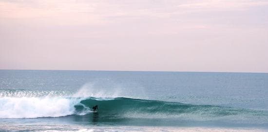 Lugar 9 PIES | Escuela de surf y surf camp en El Palmar - Cádiz