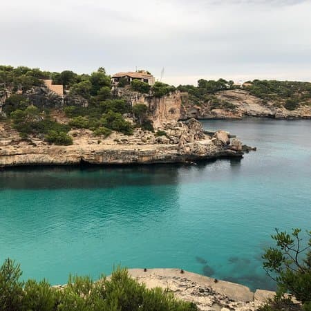 Place Cala Llombards