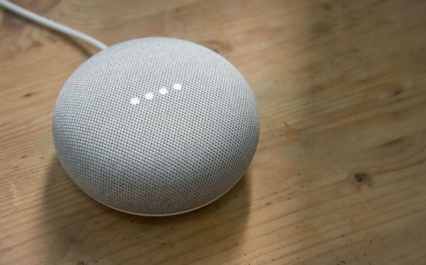 Product Google Home Mini