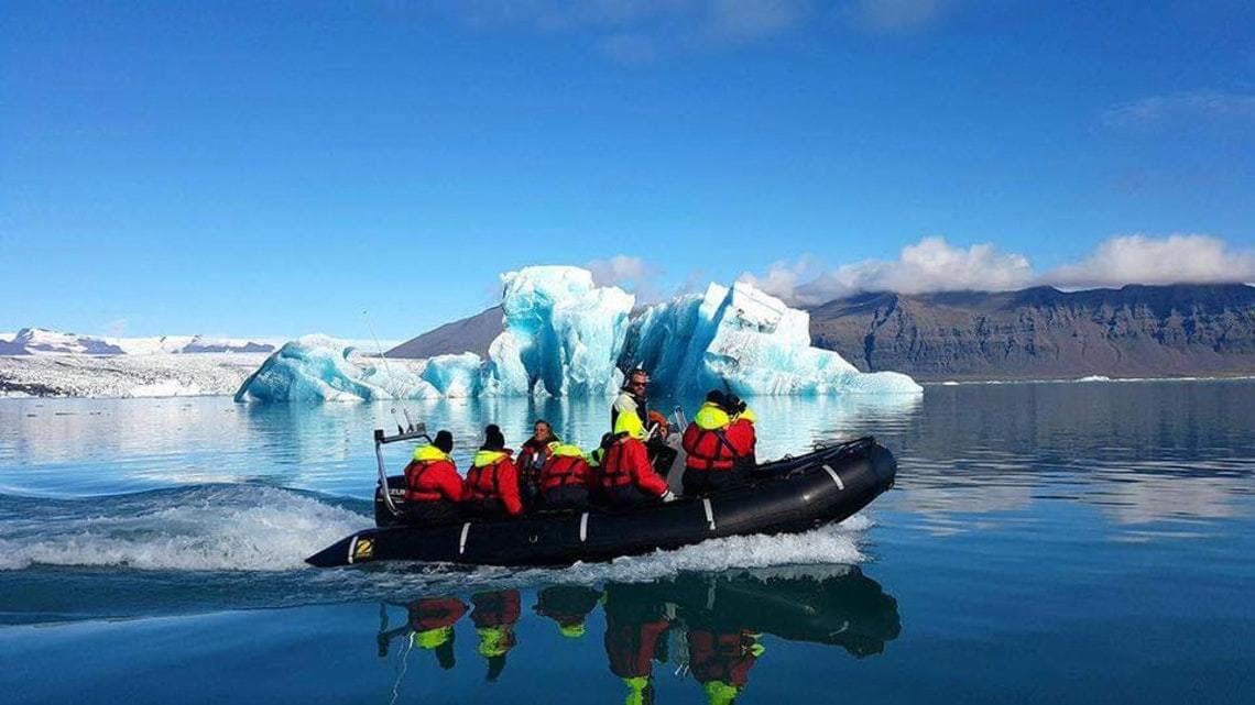 Lugar Ice Lagoon Zodiac Boat Tours