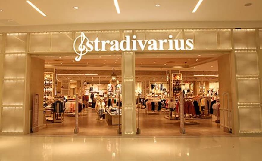 Fashion Stradivarius - World Wide Page