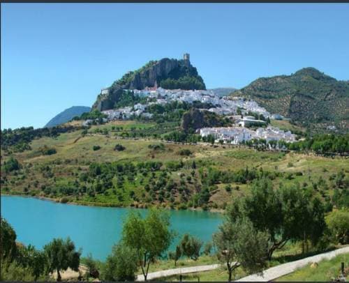 Place Zahara de la Sierra