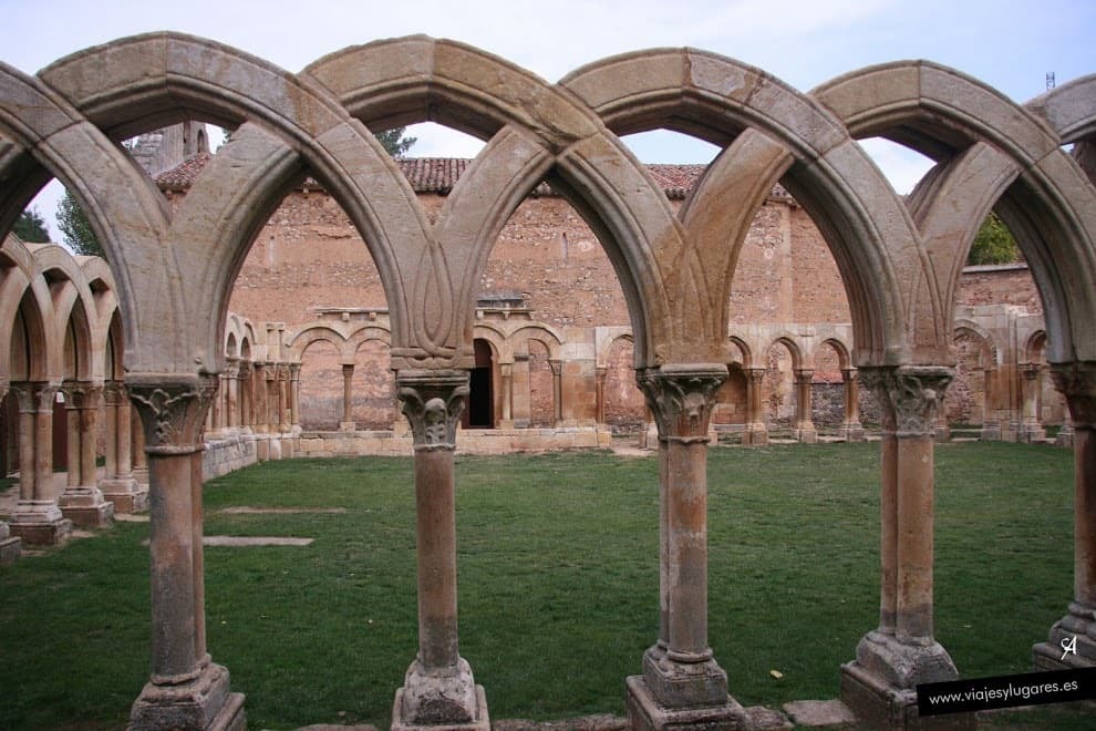 Place Arcos de San Juan de Duero