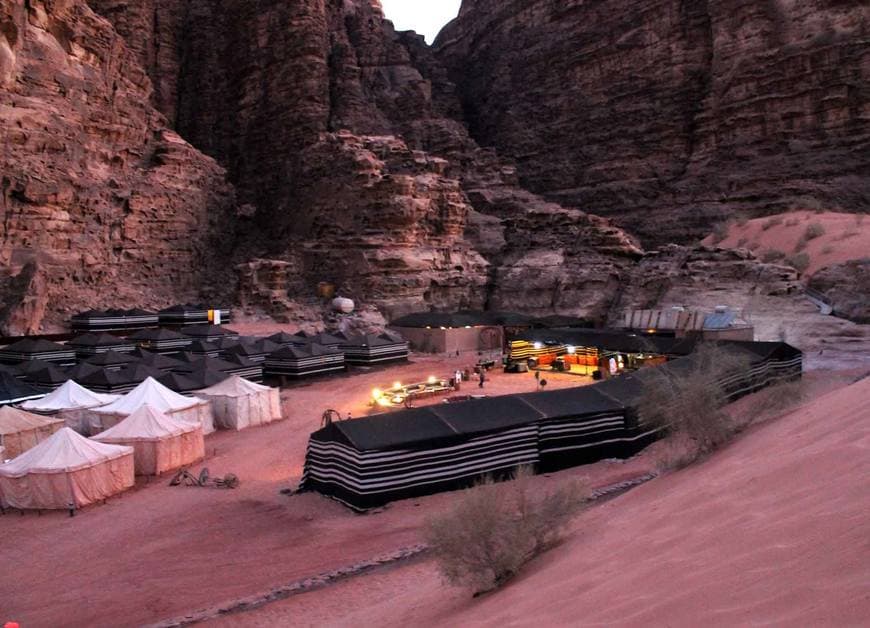 Place Wadi Rum desert Camp