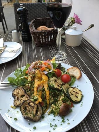 Restaurants BioCafé und BioRestaurant Mandelbaum in Weißensee