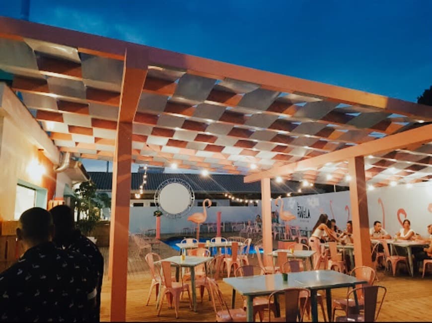 Restaurantes La Favela Beach Club