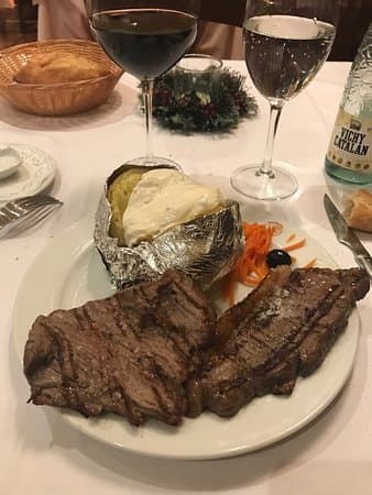 Restaurantes El Rancho Asador Argentino