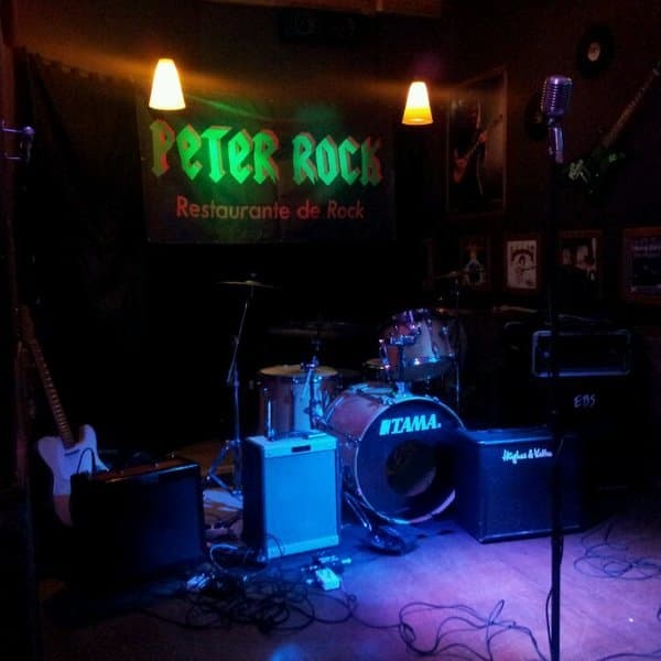 Place Peter Rock Club