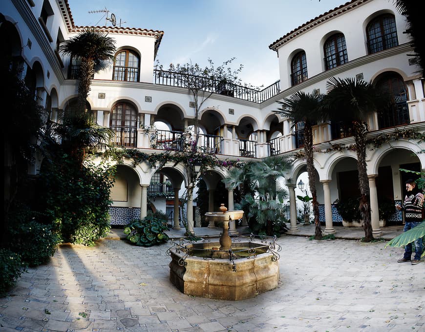 Place Roc de Sant Gaietà