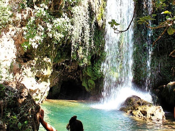 Lugar Cascadas del Huéznar