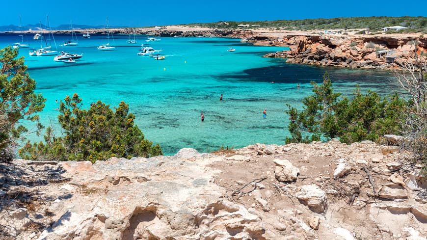 Lugar Hotel Cala Saona: Hotel de Lujo en Formentera