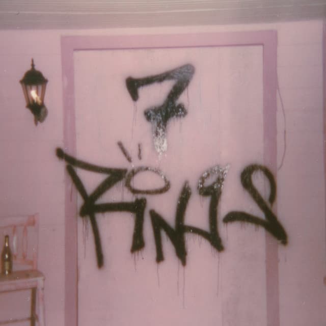 Canción 7 rings