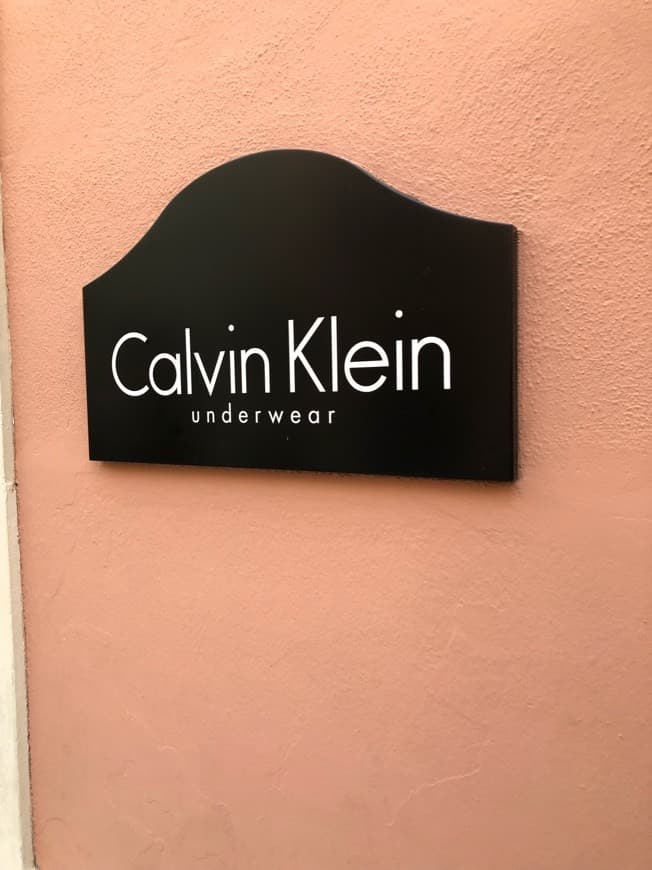 Lugar Calvin Klein