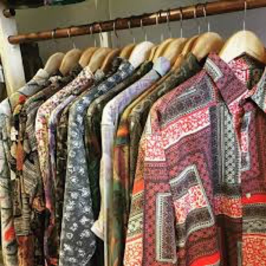 Lugar 28 vintage clothing