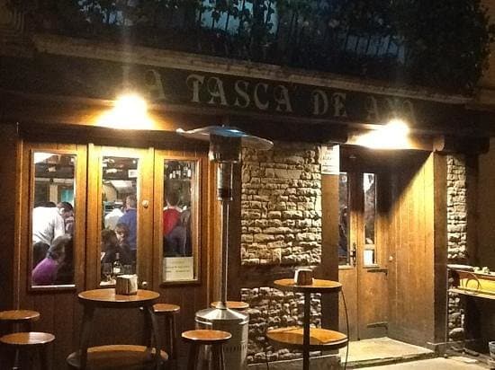 Lugar La Tasca de Ana