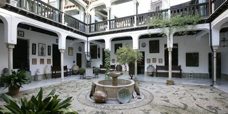 Lugar Casa de los Pisa - Museo San Juan de Dios