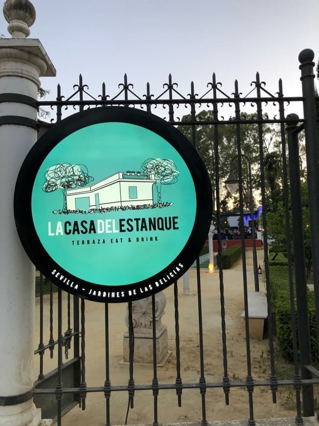 Restaurantes La Casa del Estanque