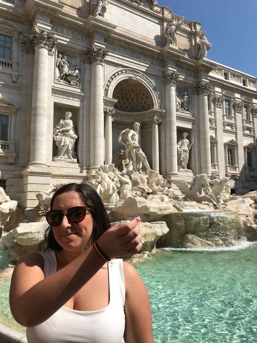 Place Fontana di Trevi