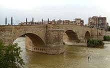 Place Puente de Piedra