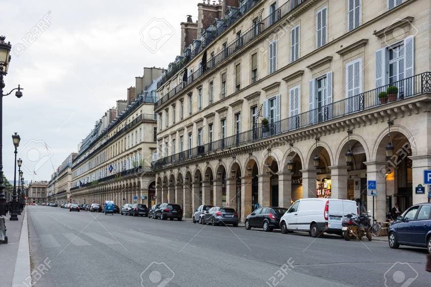 Place Rue de Rivoli