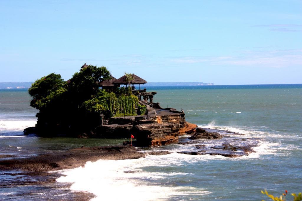 Lugar Tanah Lot Temple