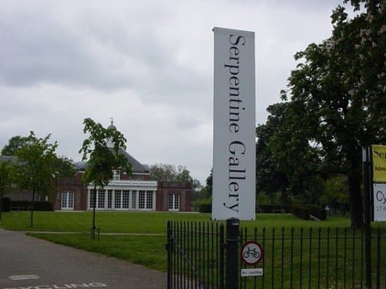 Place Serpentine Gallery