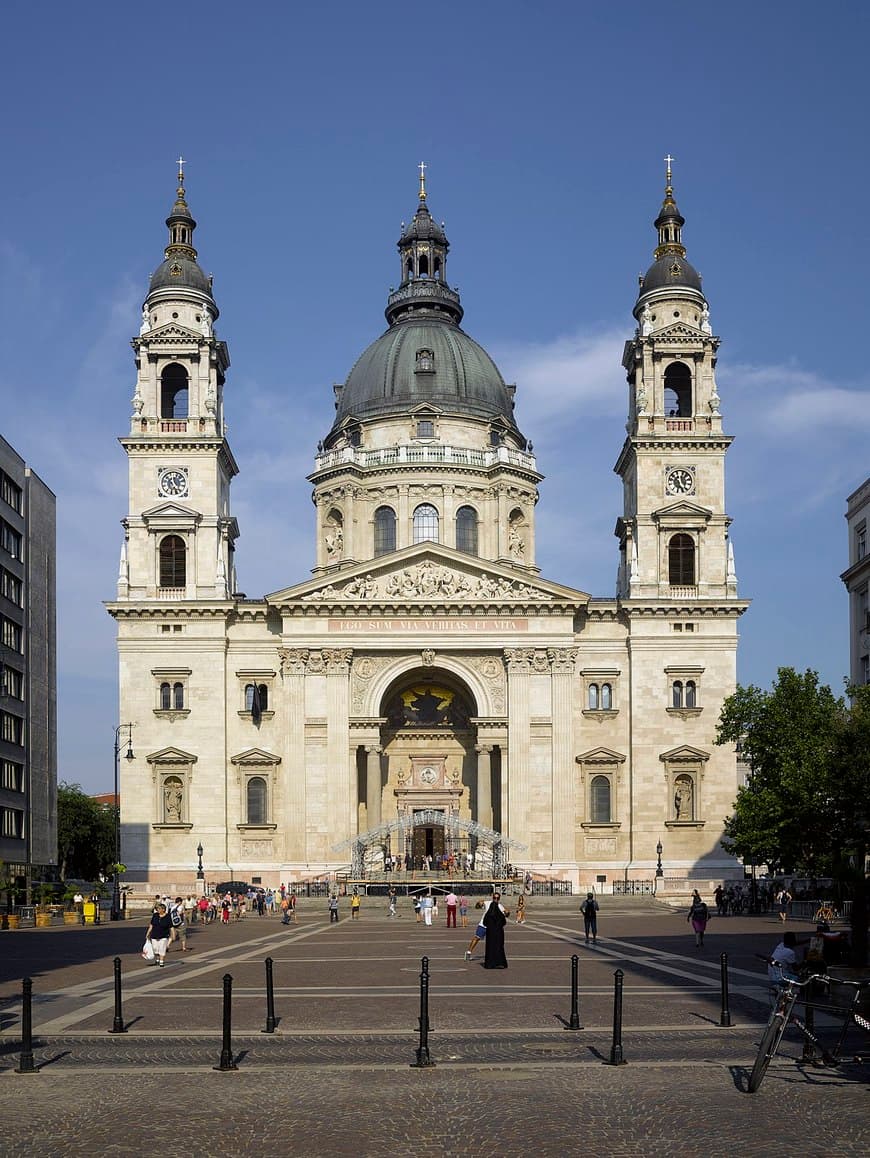 Place Basílica de San Esteban