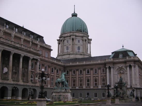 Restaurants Buda Castle