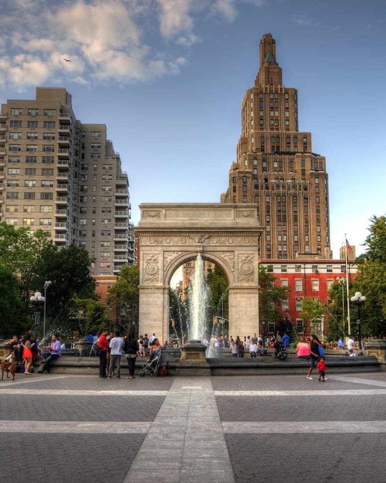 Place Washington Square Park