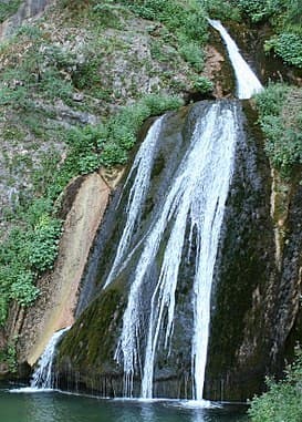 Lugar Nacimiento del Río Mundo