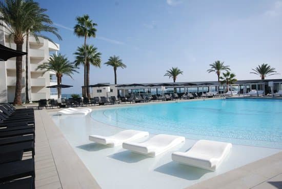 Lugar Hotel Garbi Ibiza & Spa