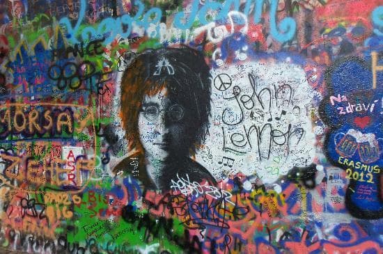 Place John Lennon Wall