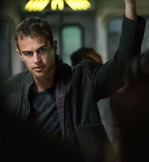 Fashion Theo James - IMDb