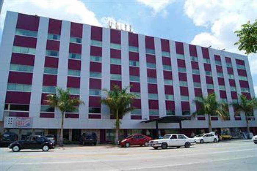 Lugar Hotel Plaza Diana