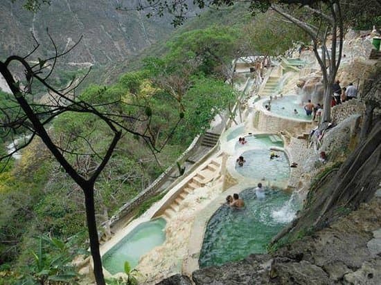 Place Grutas De Tolantongo