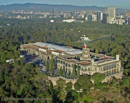 Place Chapultepec Castle