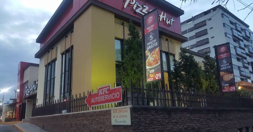 Restaurants Pizza Hut