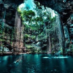 Place Cenote Ik-Kil